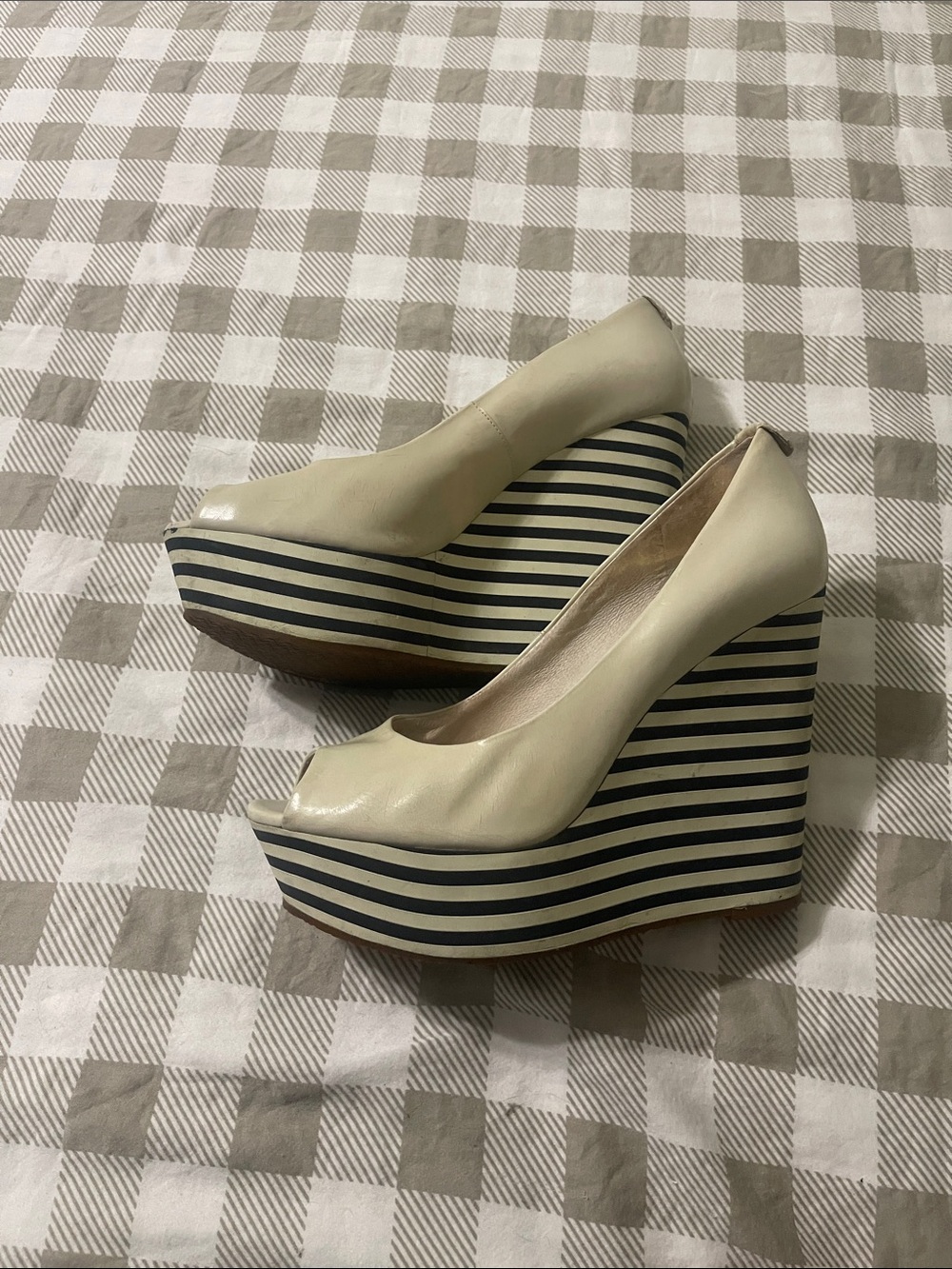 Michael Kors Cream Peep-Toe Platform Wedges with Striped Midsole - Picture 2 of 4